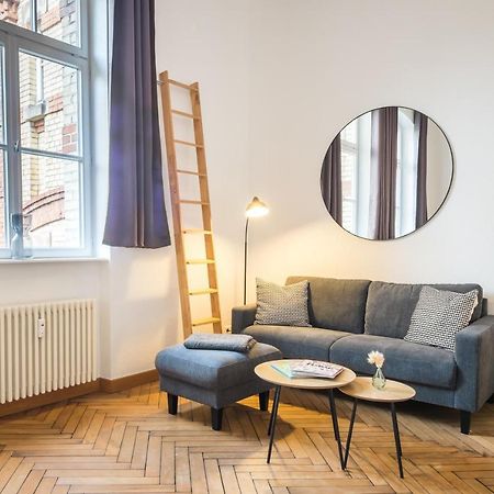 Schwarzlins Loftraum - Stilvolles Apartment Mit Smart Tv, Netflix, Disney Plus, Schnellem Wlan, Parken, Nespresso Sankt Ingbert Eksteriør bilde