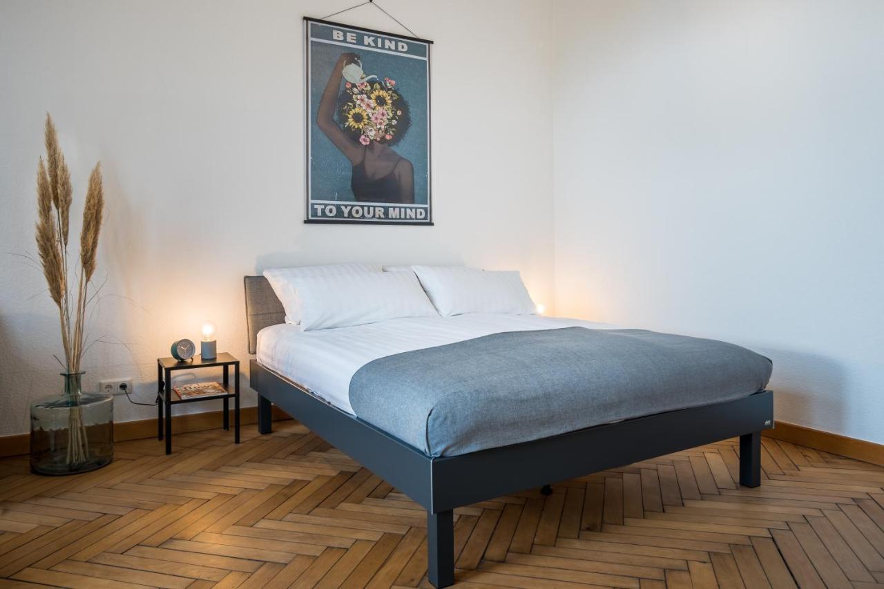 Schwarzlins Loftraum - Stilvolles Apartment Mit Smart Tv, Netflix, Disney Plus, Schnellem Wlan, Parken, Nespresso Sankt Ingbert Eksteriør bilde